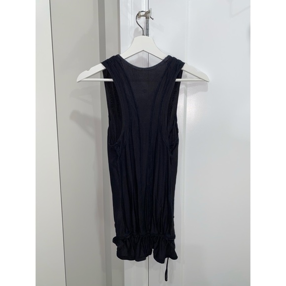 💙 Perfect Condition Lululemon Black Gym Tank - Picture 2 of 2